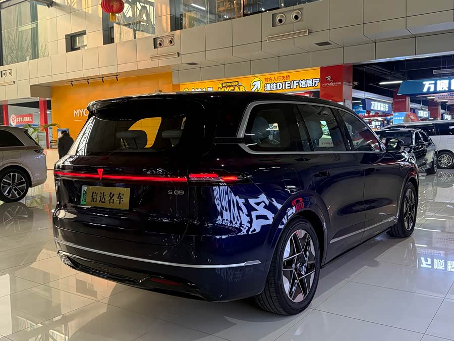 Deepal S09 2025 imagen de coche #19