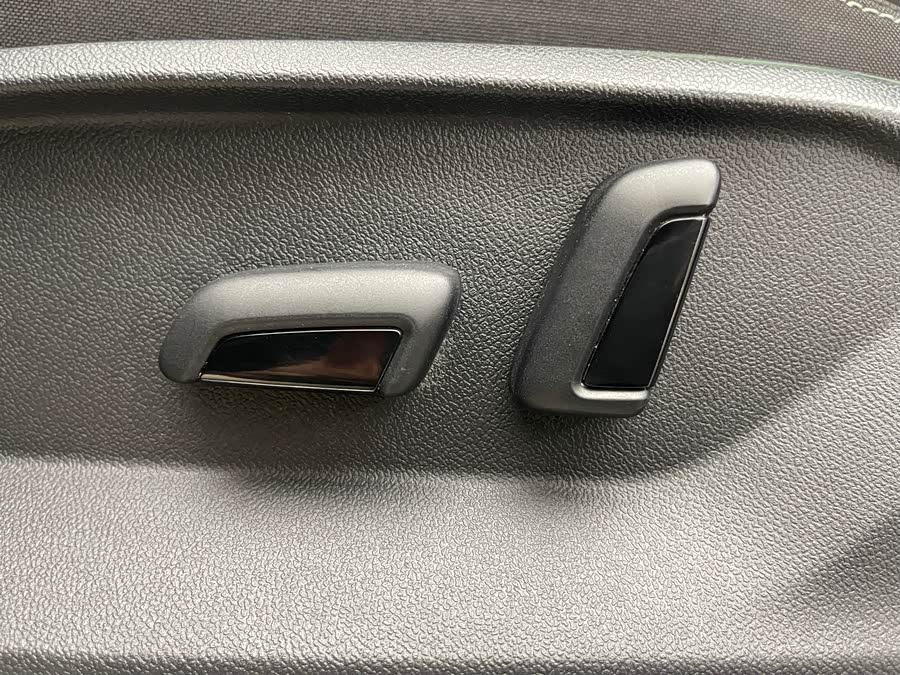 Volkswagen Tayron 2021 car image #19