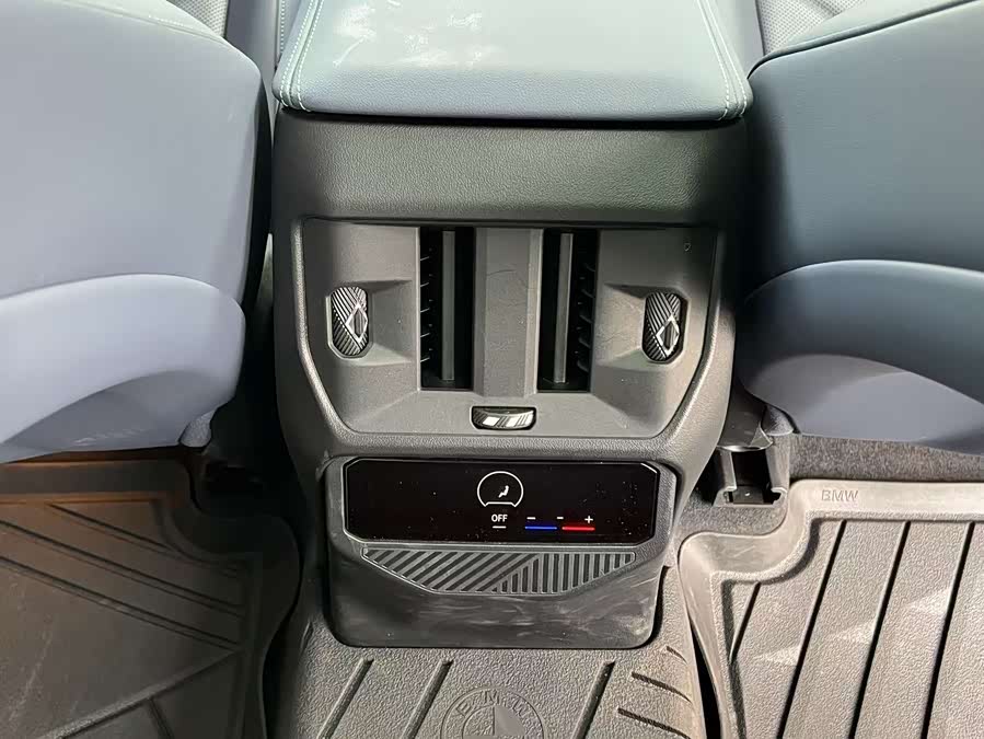 BMW X3 2025 immagine di auto #19