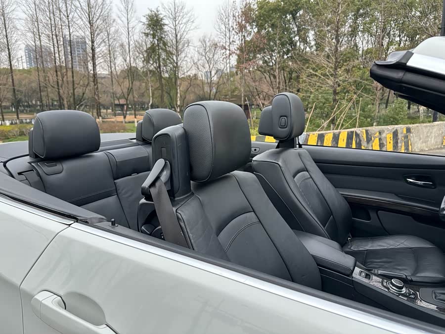 BMW 3 Series (Imported) 2010 car image #19