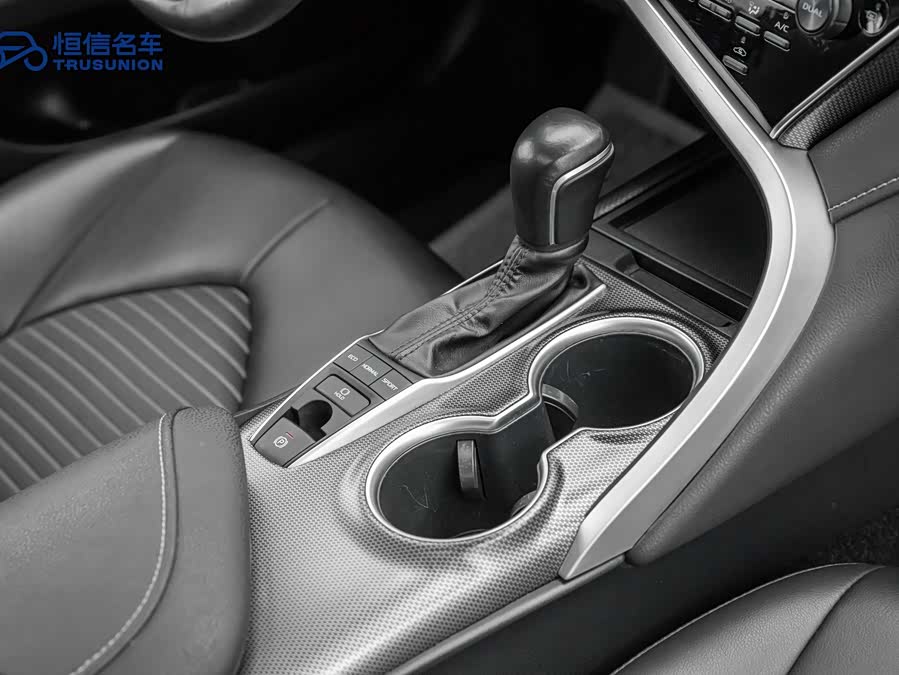 Toyota Camry 2023 #19 Toyota Camry 2023 immagine di auto #19