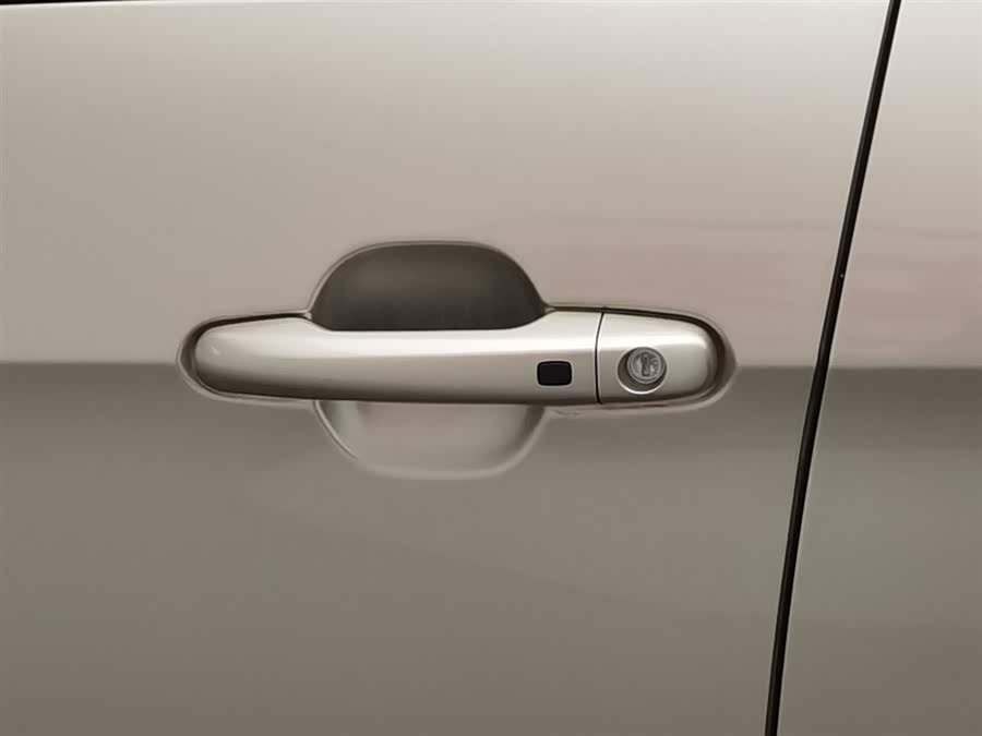 Vision X3 2020 car image #19