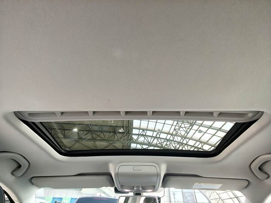 Volkswagen Passat 2018 car image #19