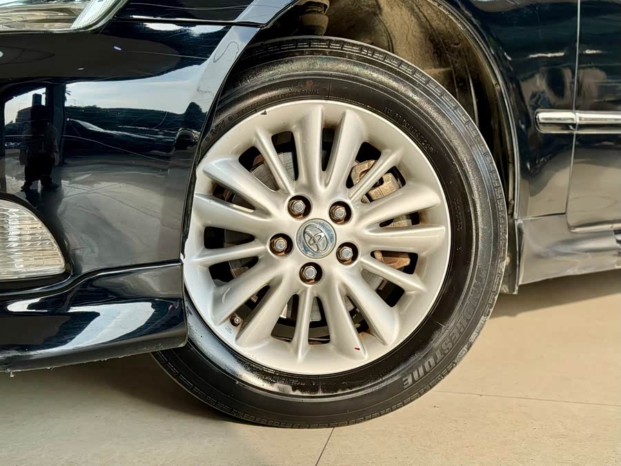 丰田 皇冠 2006 汽车图片 #19