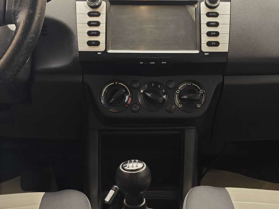 Suzuki Swift 2016 car image #19