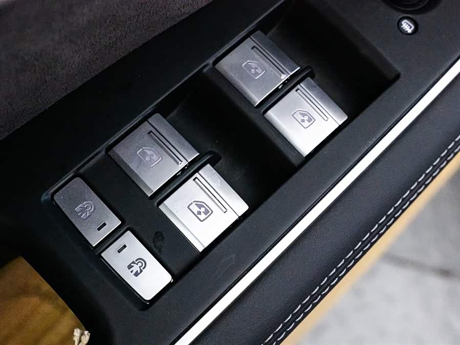 Audi A8 imagen de coche #19