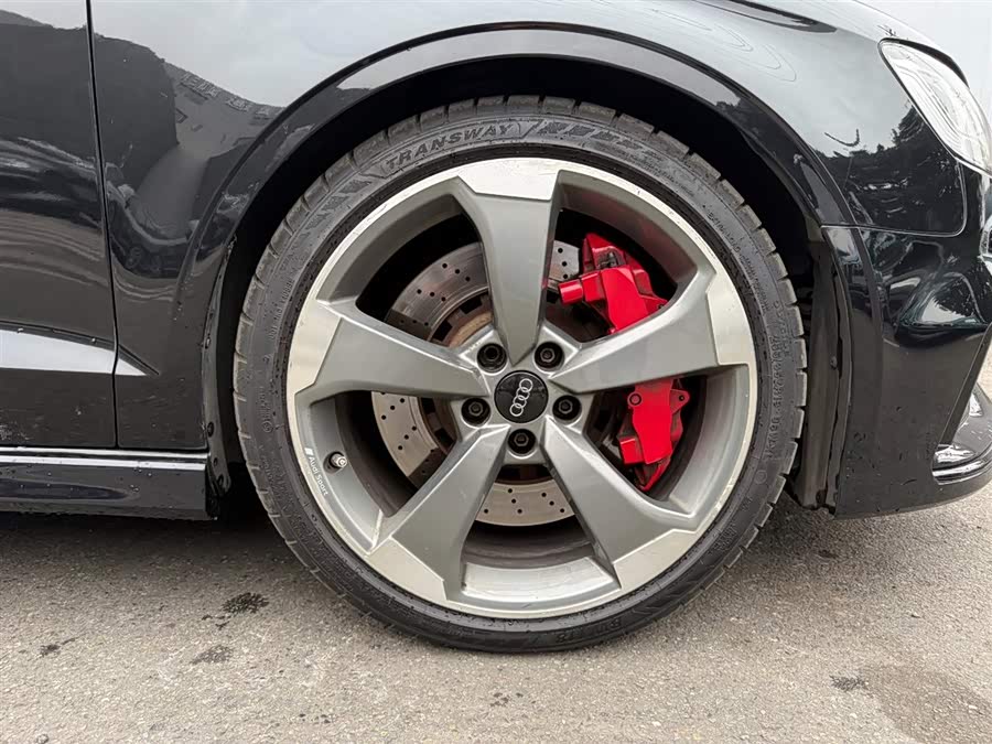 Audi RS 3 2018 immagine di auto #19