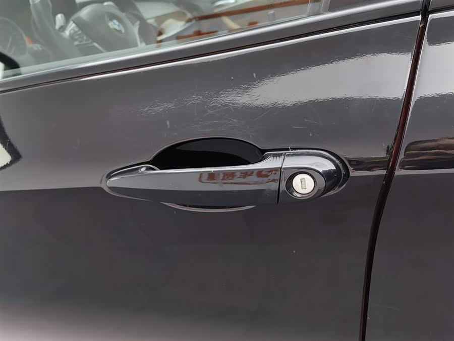BMW 2012 car image #19