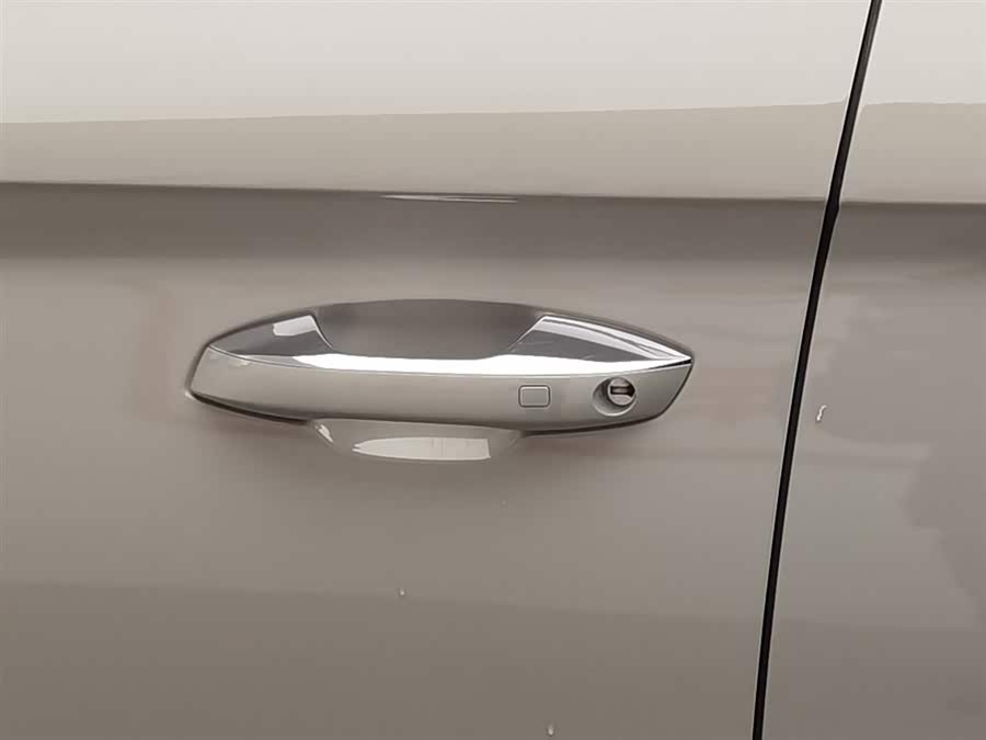 BYD Song Plus New Energy 2023 car image #19