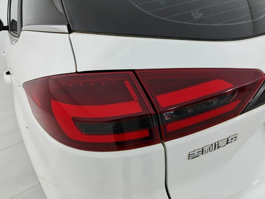 GEELY Boyue 2023 immagine di auto #19