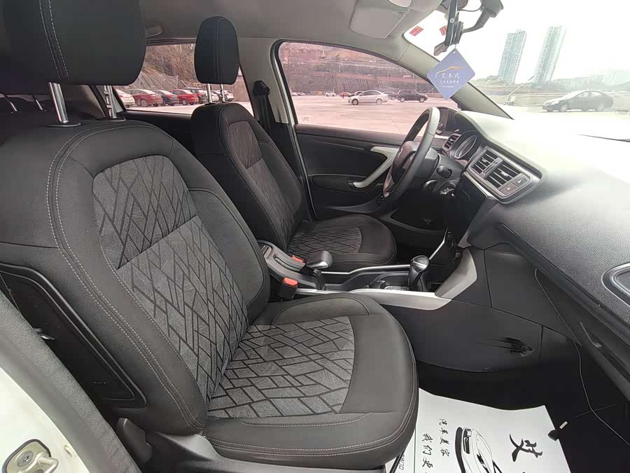 Citroen C3-XR 2017 car image #19