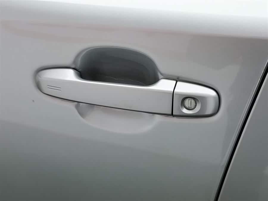 Toyota Izoa 2020 immagine di auto #19