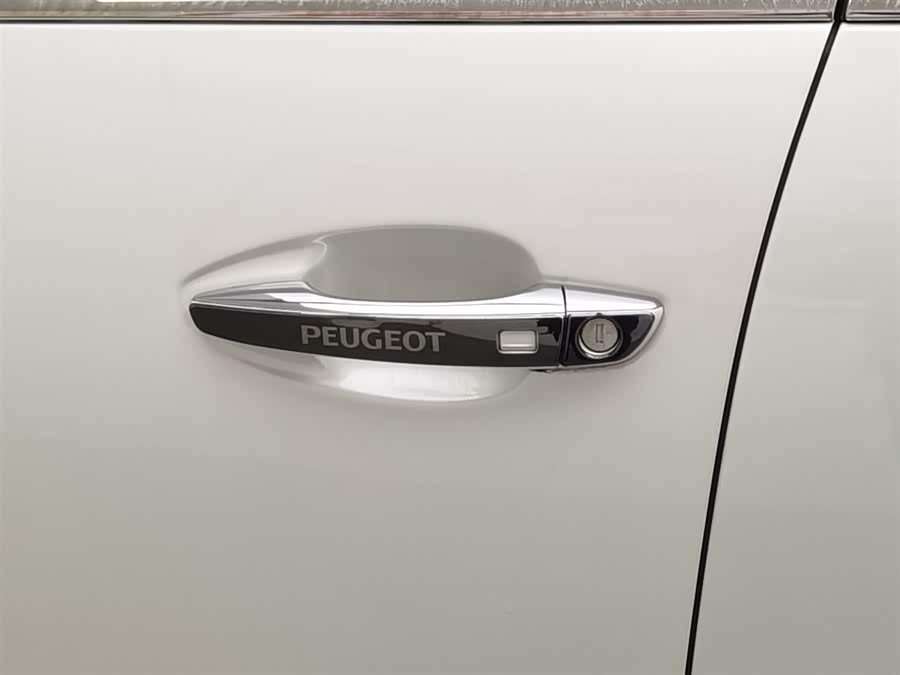 Peugeot 4008 2017 car image #19