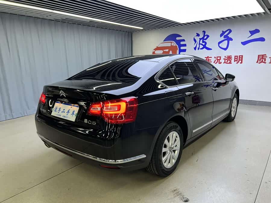 Citroen C5 2016 car image #19