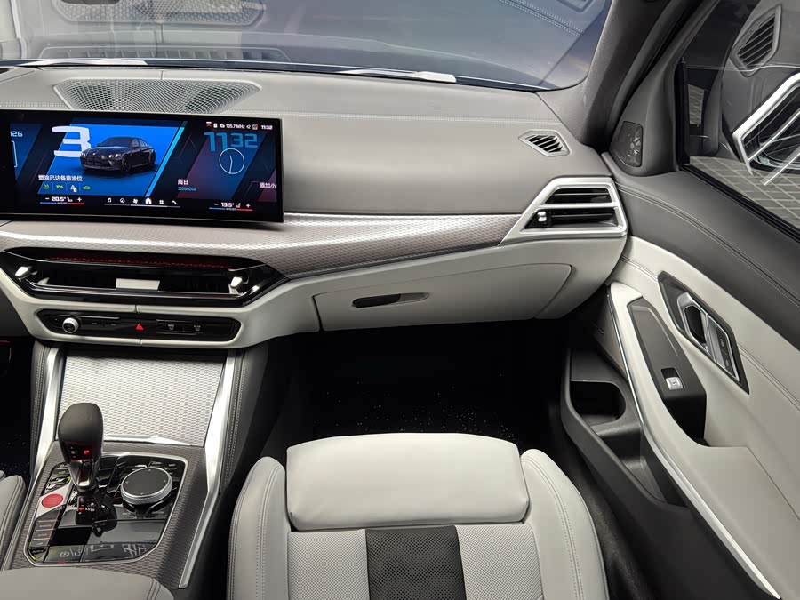 宝马 宝马M3 2025 汽车图片 #19