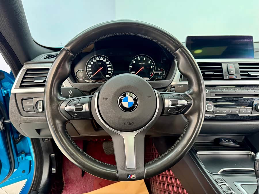 BMW 4 Series 2019 car image #19