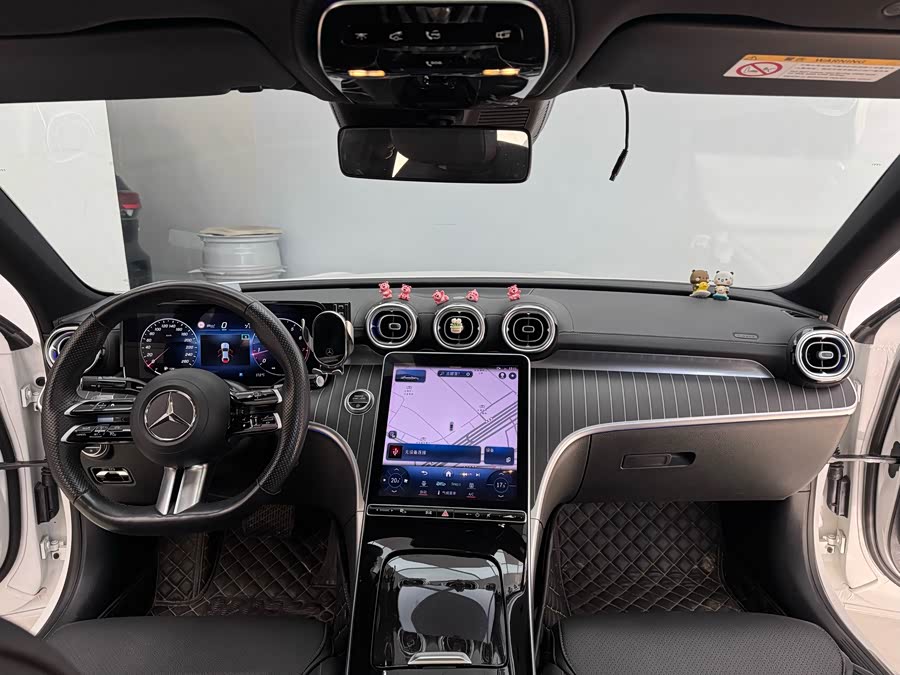 Mercedes-Benz C Class 2023 car image #19