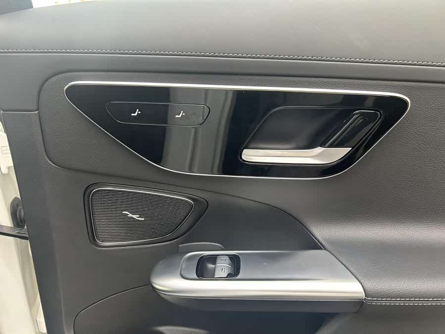 Mercedes-Benz C Class New Energy 2024 #19 Mercedes-Benz C Class New Energy 2024 immagine di auto #19