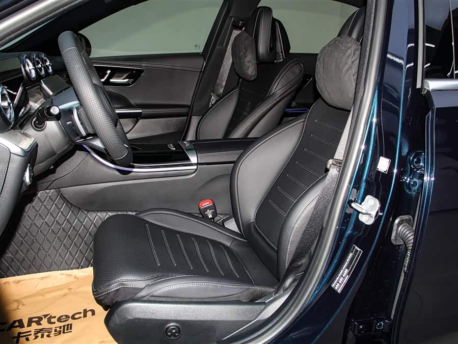 Mercedes-Benz C Class 2025 car image #19