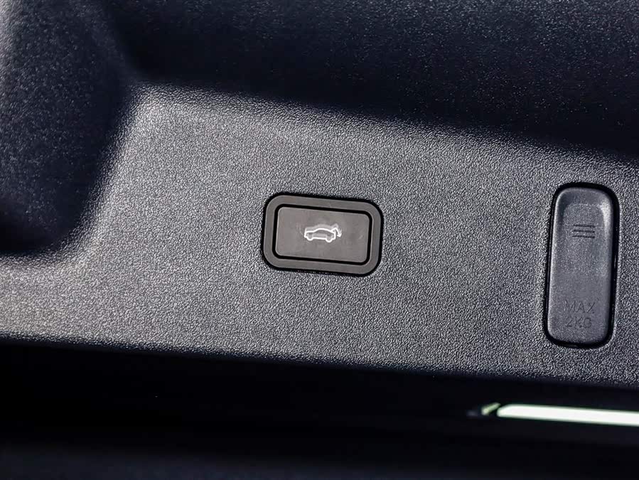 Zeekr 9X 2026 car image #19