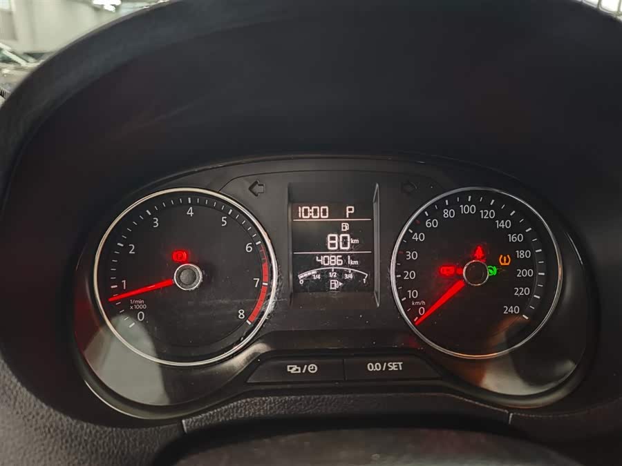 Volkswagen Polo 2018 immagine di auto #19