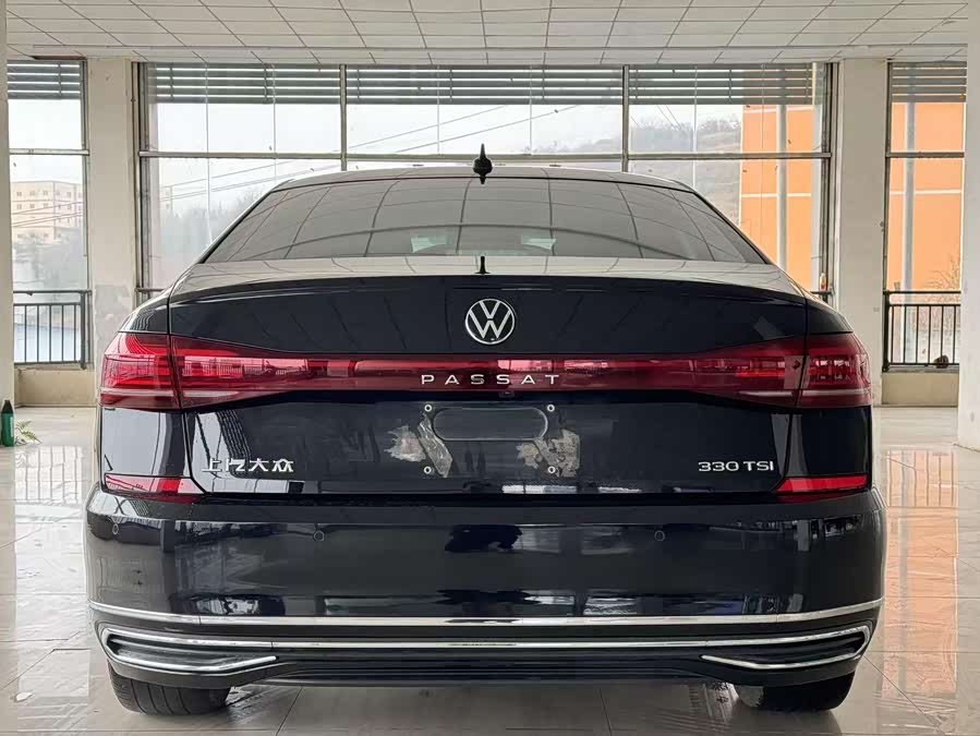 Volkswagen Passat 2021 immagine di auto #19
