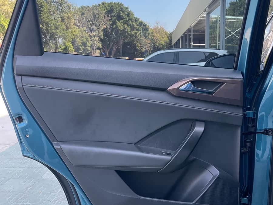 Volkswagen Tharu 2022 car image #19