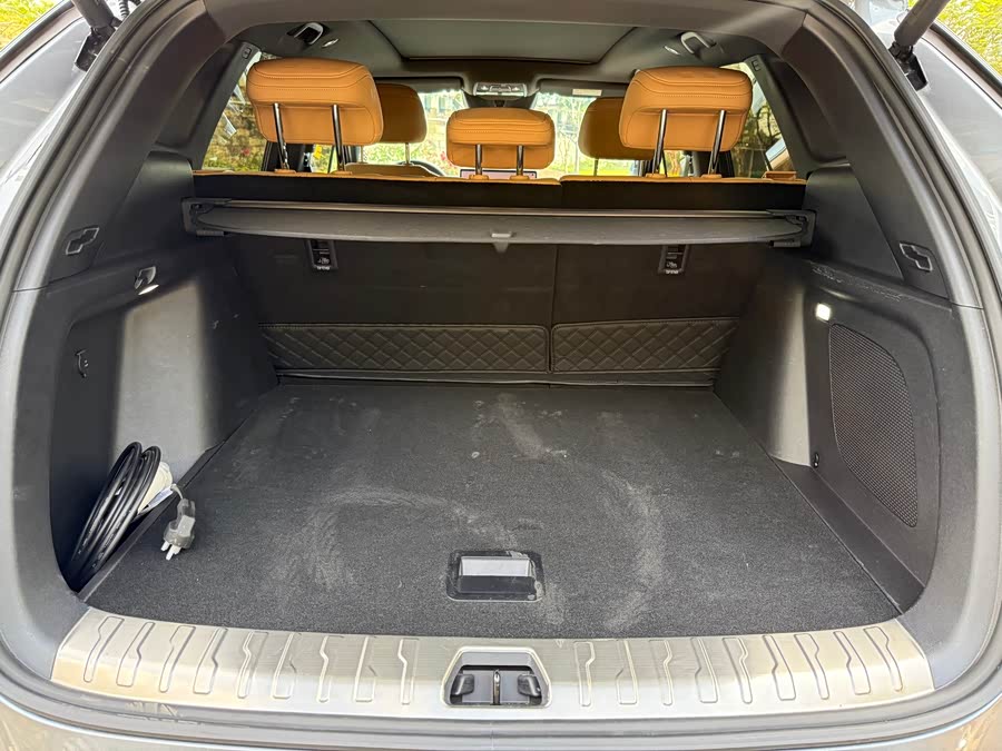 BYD SongL DM-i 2024 immagine di auto #19