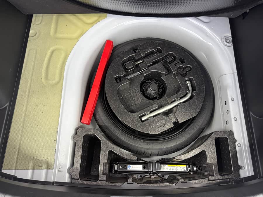 Skoda Kamiq 2022 imagem de carro #19