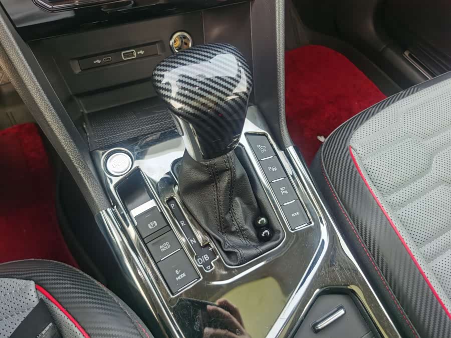 Volkswagen Tiguan L New Energy 2021 изображение автомобиля #19