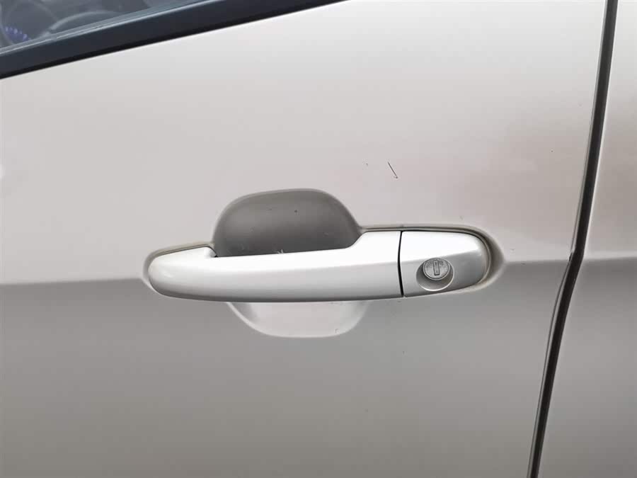 Vision X3 2018 immagine di auto #19