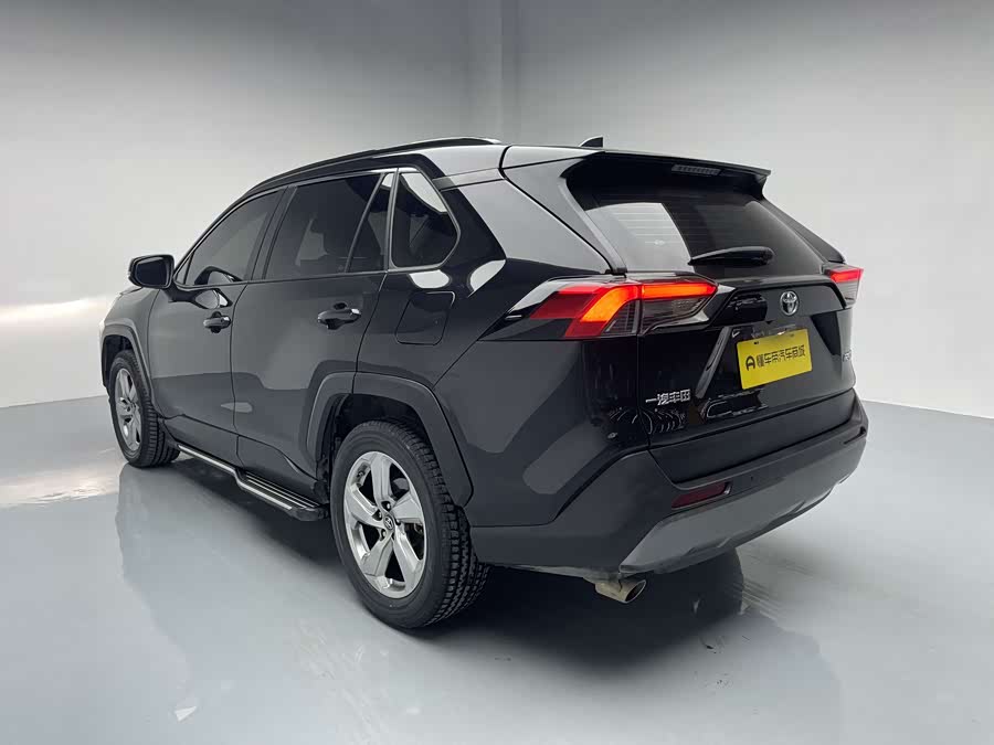 Toyota RAV4 2022 #19 Toyota RAV4 2022 car image #19