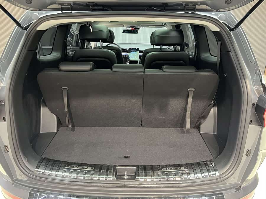 Hyundai Sonata 2012 car image #19