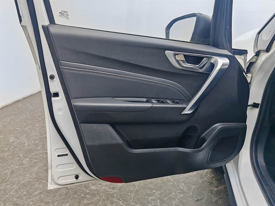 GEELY Vision X3 2020 car image #19