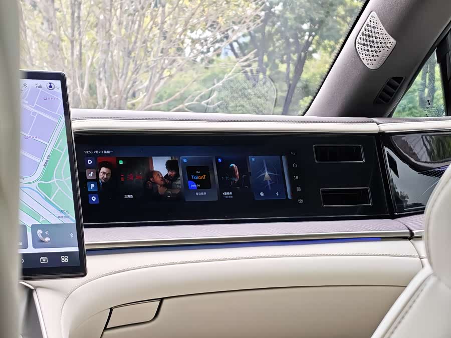 Denza Z9 2024 #19 Denza Z9 2024 car image #19