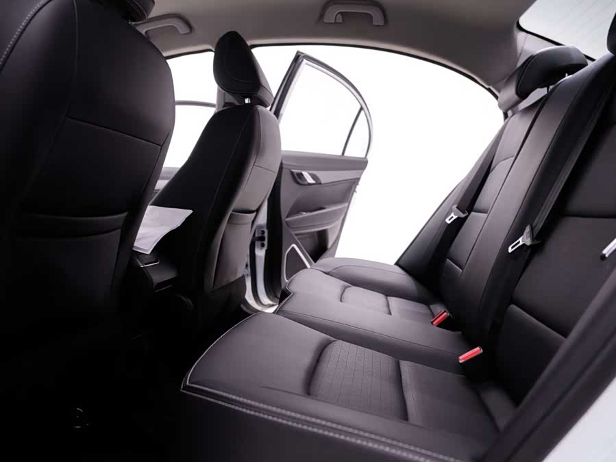 GEELY Emgrand 2022 car image #19