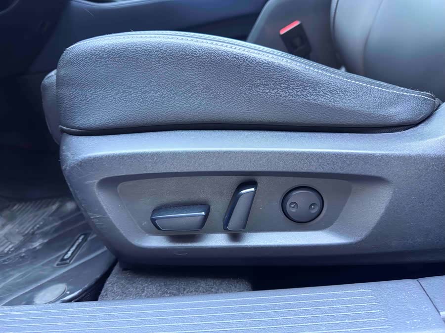 Nissan Qashqai 2023 car image #19