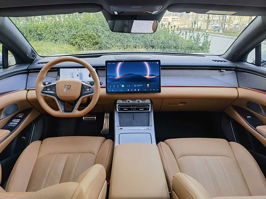 BYD HanL 2025 #19 BYD HanL 2025 car image #19