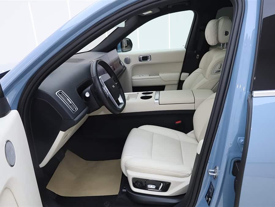 Li L7 2023 car image #19