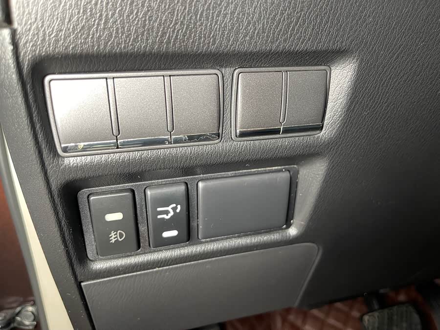 日产 途乐 2017 汽车图片 #19