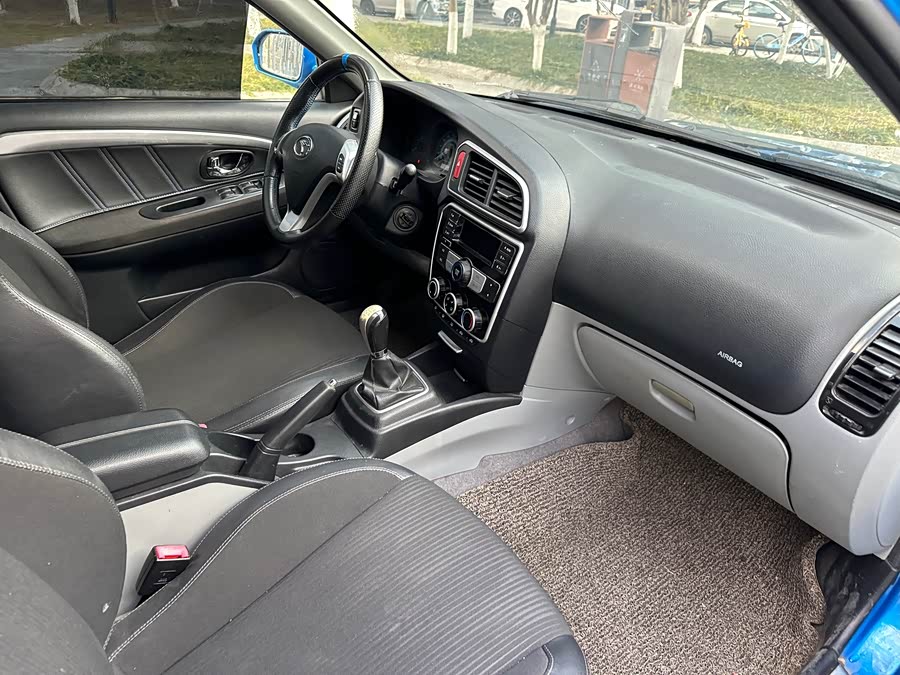 Soueast V3 Lingyue 2015 immagine di auto #19