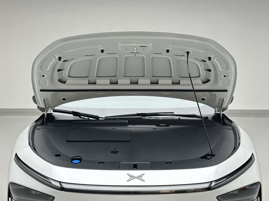 Xpeng P7+ 2024 #19 Xpeng P7+ 2024 car image #19