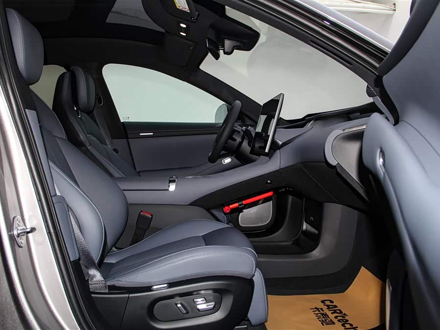 小米汽车 小米YU7 2025 #19 小米汽车 小米YU7 2025 汽车图片 #19