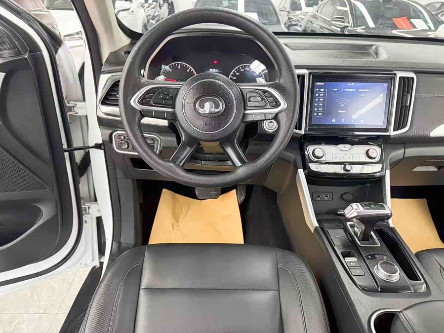 Great Wall Poer 2022 car image #19