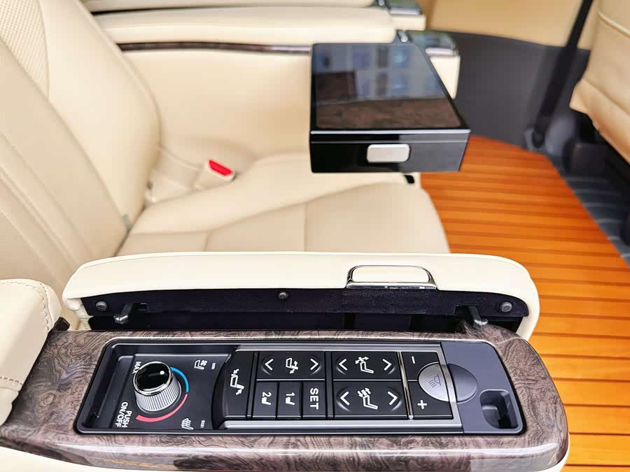 Toyota 2022 car image #19