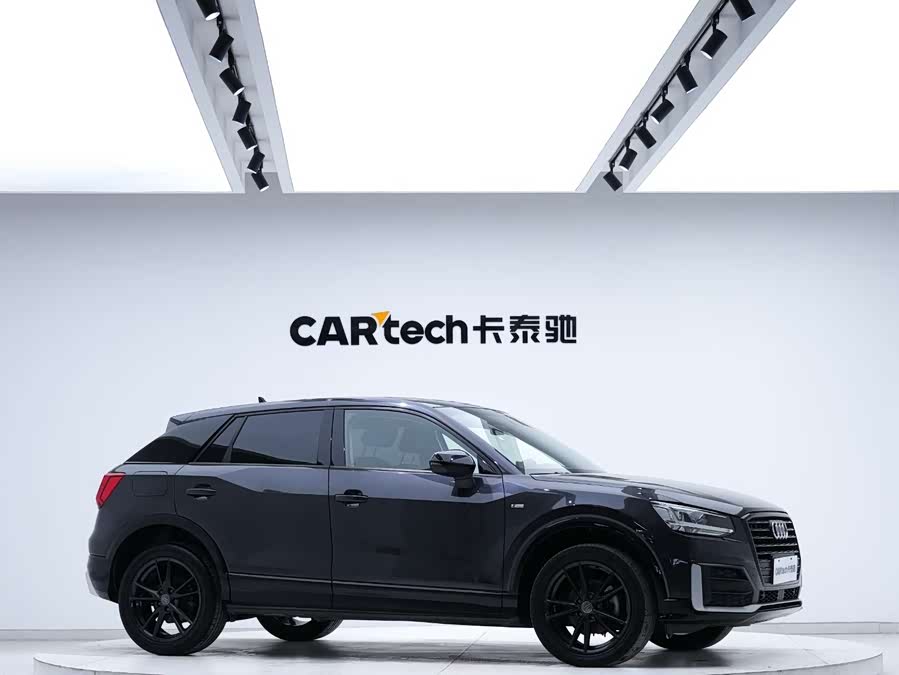 Audi Q2L 2020 imagem de carro #19