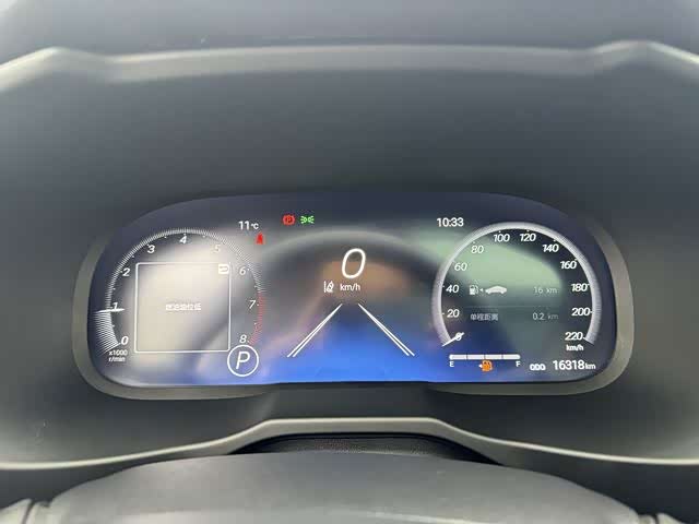 Toyota RAV4 2024 car image #19