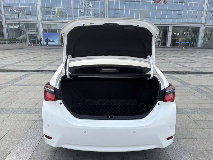 Toyota Corolla Hybird E+ 2022 car image #19