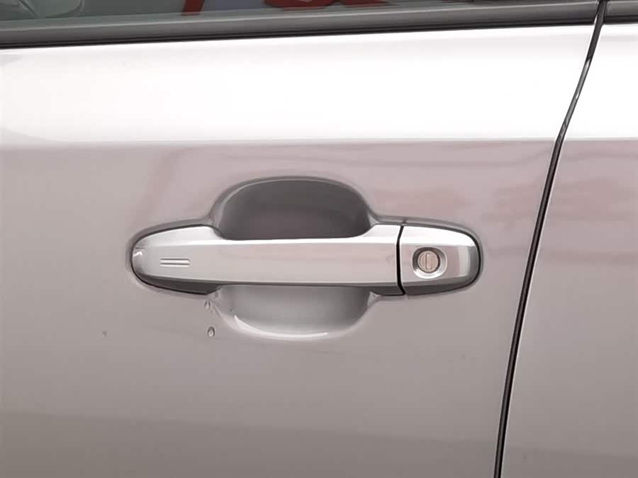 Toyota Izoa 2022 car image #19