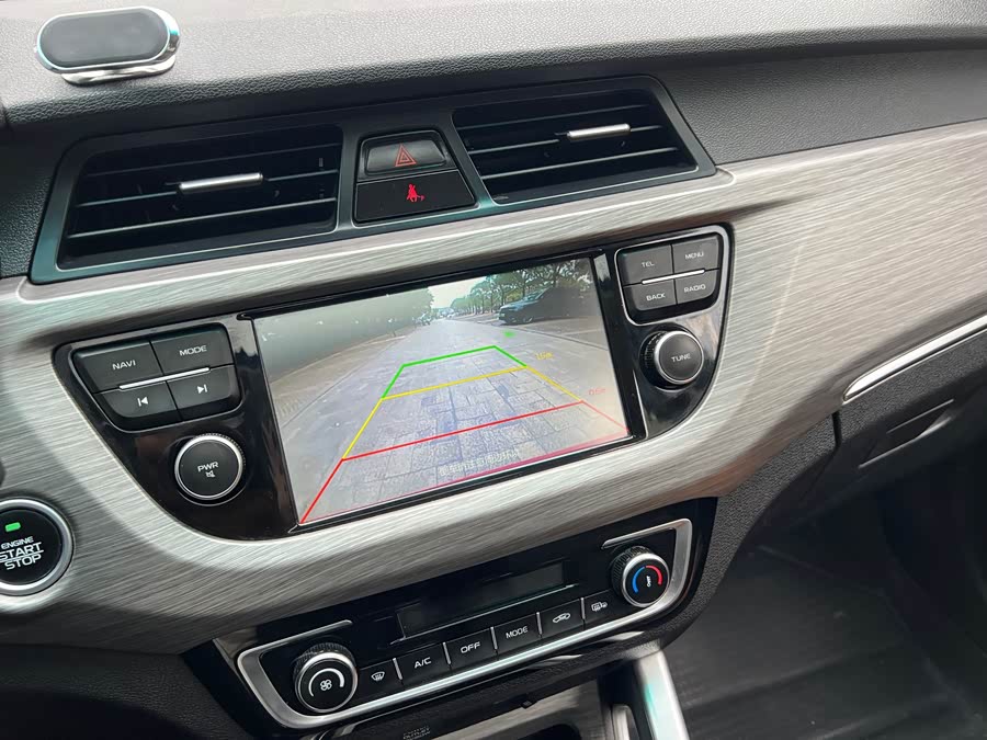 GEELY 2017 #19 GEELY 2017 car image #19